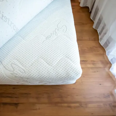 Cozy And Warm With A Separate Bedroom Μπάνσκο