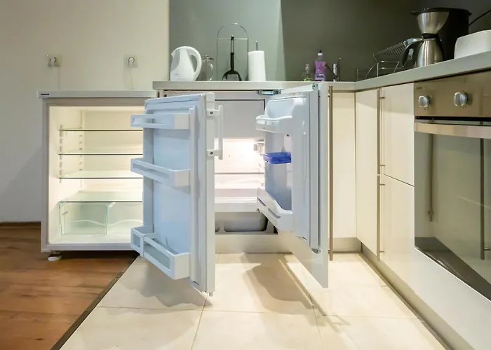 Lejlighed Cozy And Warm With A Separate Bedroom *