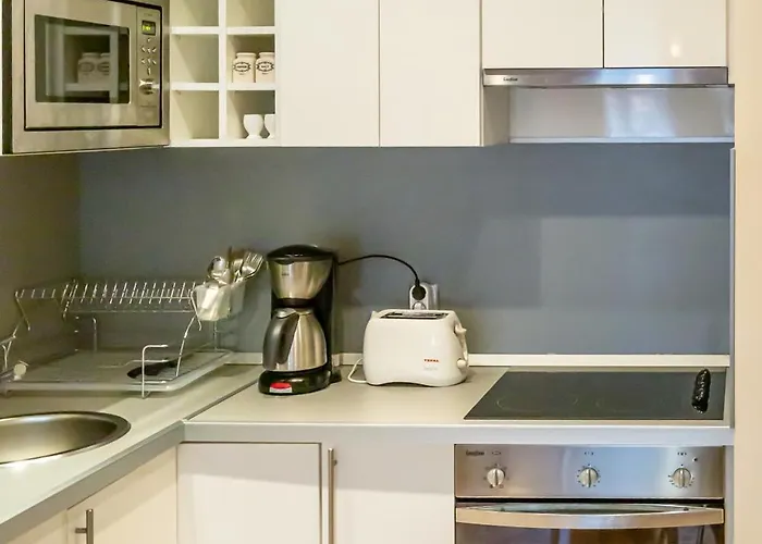 Апартамент Cozy And Warm With A Separate Bedroom Банско